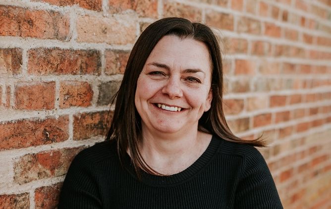 Headshot of May Sands